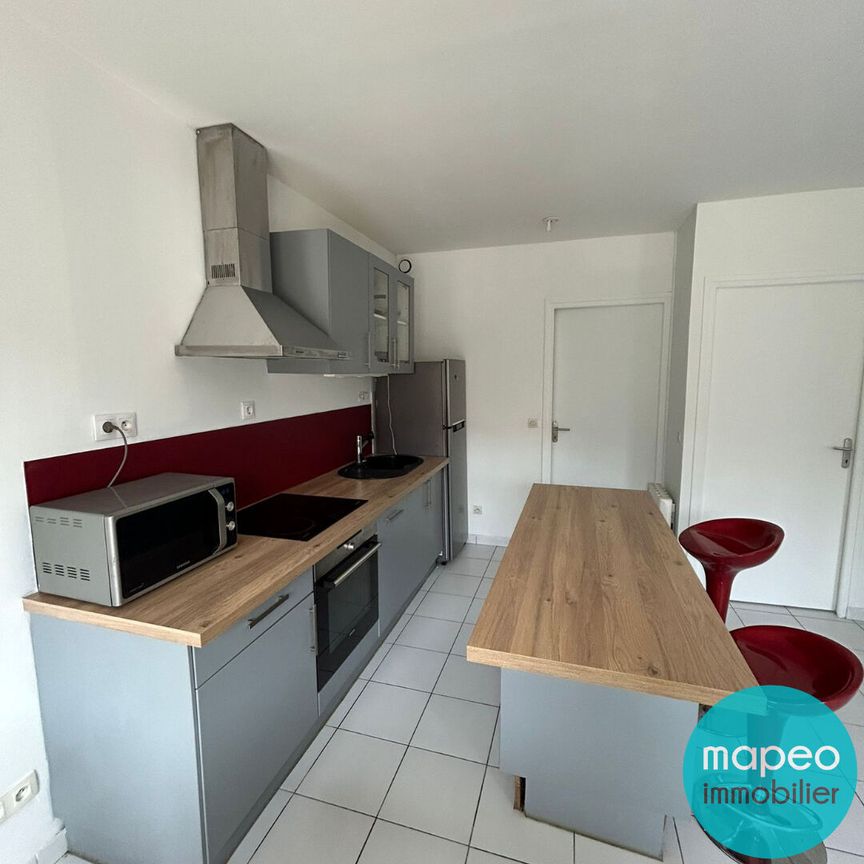Appartement Compiegne 2 pièce(s) 41.77 m2, - Photo 1