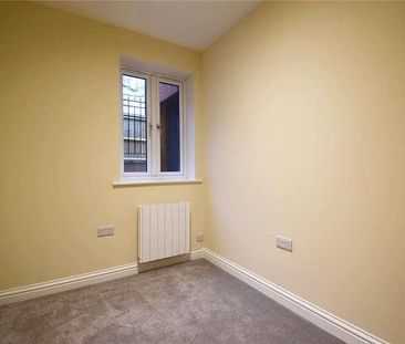 London Street, Basingstoke, RG21 - Photo 3
