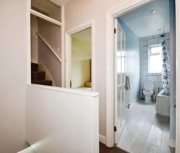 5 bedroom terraced house to rent - Photo 1