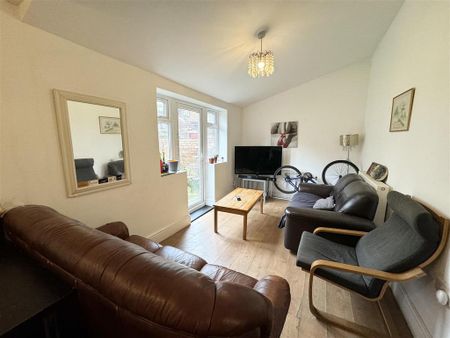 5 bedroom house to rent - Photo 3