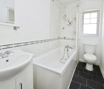 Garrison Close, Hounslow, TW4 5EZ - Photo 5