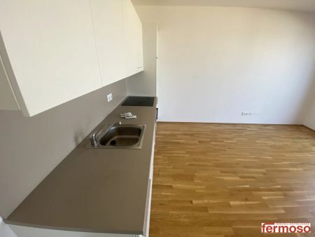 Stilvolle Dachgeschoßwohnung mit Weitblick – 1100 Wien - Foto 5