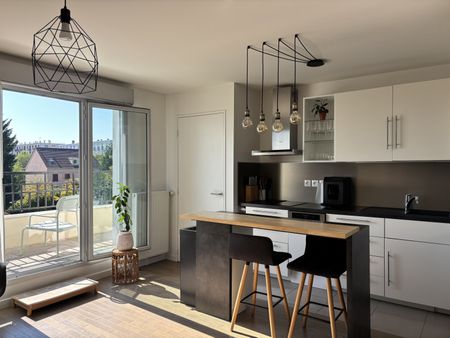 THIAIS - 2 pièces meublé avec parking et balcon - 45m² - Photo 5