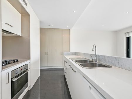 Beautifully Appointed Two Bedroom + Sun Room, Apartment In The Heart Of Darlinghurst. - Photo 5