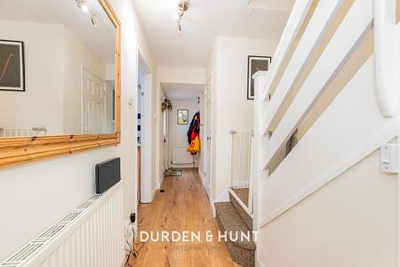 3 bedroom terraced house to rent - Photo 2