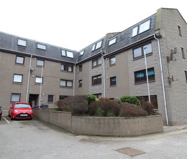 Urquhart Terrace, Mid Floor, AB24 - Photo 4