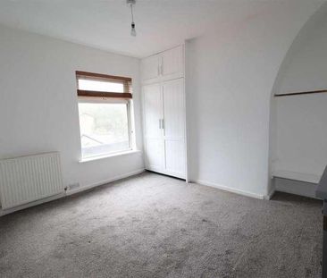 London Road, Macclesfield, Cheshire, SK11 - Photo 5