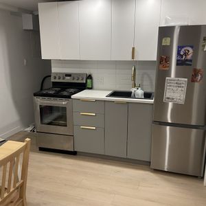 Appartement Rénové Secteur Agréable - Photo 2