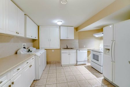 For Lease - 24 Sandbanks Drive Unit# BSMT, Richmond Hill, Ontario - Photo 2