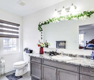 For Lease - 561 Queen Mary Drive, Brampton, Ontario - Photo 4