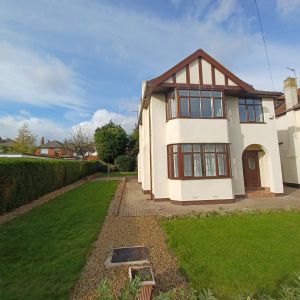 5 bedroom detached house to rent - Photo 2