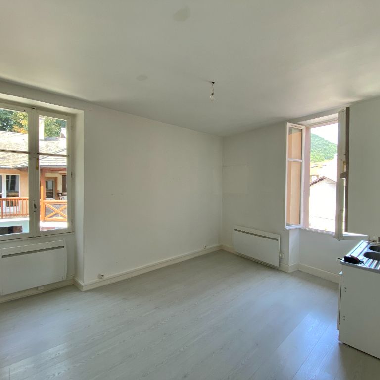 Location Appartement 2 pièces 42m² - Photo 1