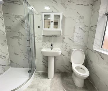 1 bedroom house of multiple occupation to rent - Photo 5