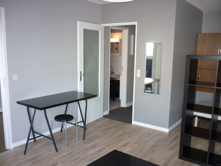 Location Appartement 1 pièce 33m² POITIERS 86000 - Photo 5
