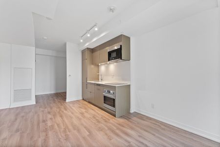 For Lease - 20 Edward Street Unit# 1019, Toronto, Ontario - Photo 3