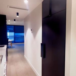 2 Bedroom*380 - Photo 3