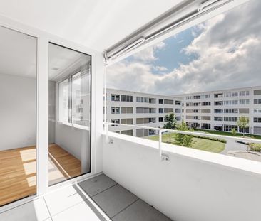 2.5 Zimmer, 65 m², 4. Stock - Photo 3