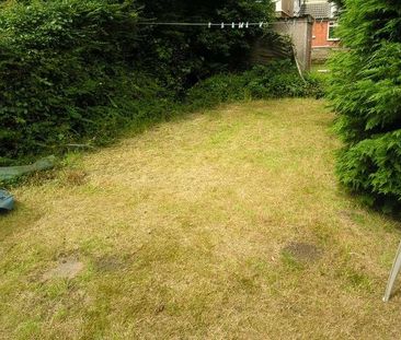 Bedroom House In Winton, BH9 - Photo 4