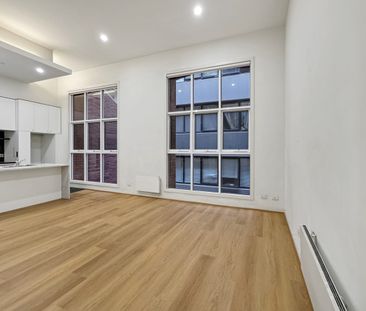 A New York State of Mind: Gorgeous Restored Loft-Style 2-Bedroom in... - Photo 1