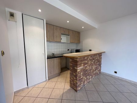Location Appartement 1 pièce 36m² LIMOGES 87000 - Photo 5