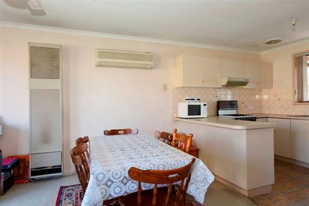 10/18 Hoy Street, North Bendigo - Photo 3