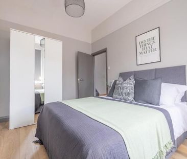 Room 1, 57 Ballygomartin Road, Belfast, BT13 3LB - Photo 3