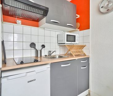 STUDIO MEUBLE – 18 m² – CLAMART-GALVENTS - Photo 4