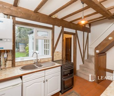 2 bedroom house to rent Munns Cottages, High Street, Eynsford, Dart... - Photo 3