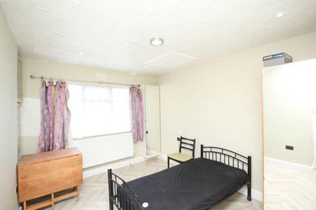 Harley Close, Wembley, Middlesex, HA0 - Photo 2