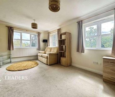 Buckingham Court, Varrier Jones Drive, Papworth Everard, Cambridge,... - Photo 2