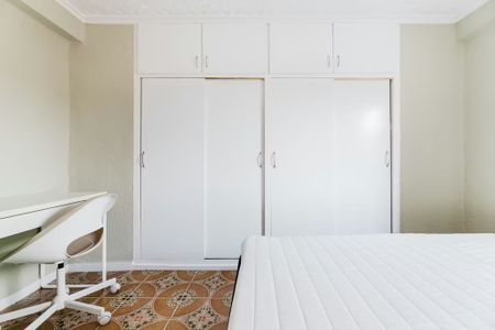 Carrer de Moraira, Valencia, Valencian Community 46024 - Photo 2