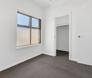 2 Bedroom townhouse in the heart of Munno Para - Photo 5