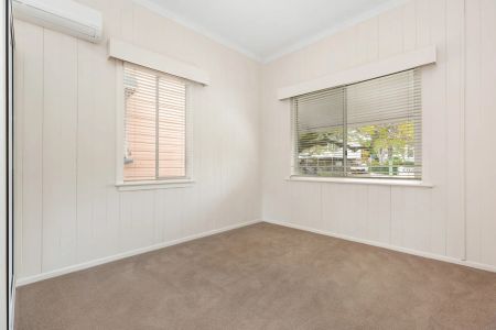 85 Sydney Street, New Farm. - Photo 5