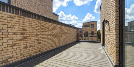 Pumphouse Gardens, West Bridgford, NG2 - Photo 5