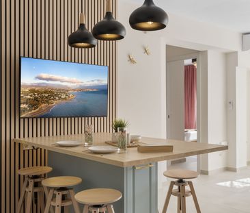 Middle Floor Apartment in Marbella - Photo 1