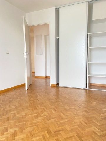 T3 Montigny-le-Bretonneux 68 m² - Photo 2