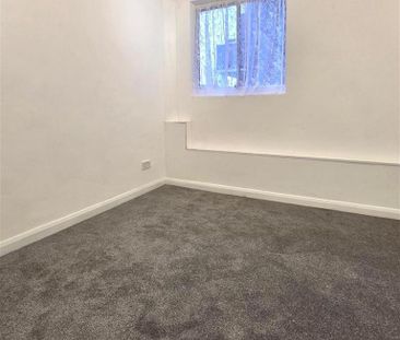 3 bedroom property to rent - Photo 4