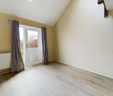1 bedroom terraced house to rent - Photo 2