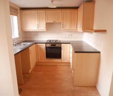 3 bedroom terraced house to rent - Photo 3