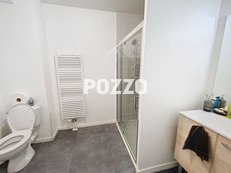 Location : appartement F1 à FLEURY SUR ORNE - Photo 2