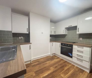 2 bed apartment to rent in Braemar Close, Coventry, CV2 - Photo 4