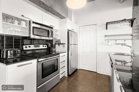 MC128 - Apartment Centre-Ville, Montreal - Photo 4