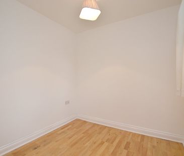 Wells Park Road, London, SE26 - Photo 1