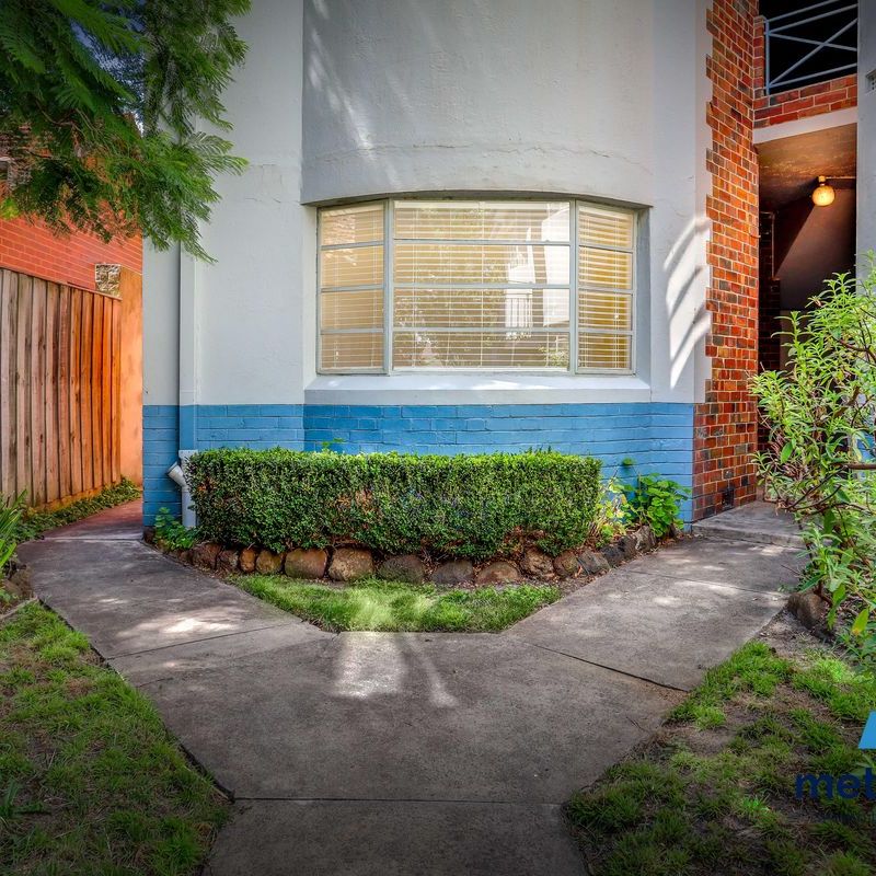 4/89 Addison Street, ELWOOD, VIC - Photo 1