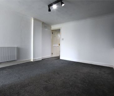 London Road, Norbury, SW16 - Photo 5