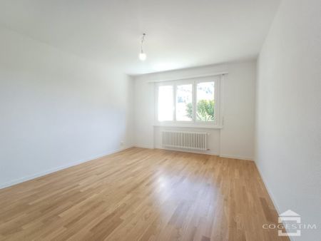 Appartement entièrement rénové de 3 pièces au 1er étage - Photo 4