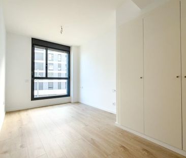 Luxury Flat for rent in Badalona, Spain - Photo 5