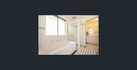 Perfect blend of comfort, convenience, and easy living! - Photo 4