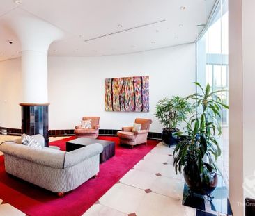 ADMIRALTY TOWERS 1 - FULLY FURNISHED - STUNNING RIVER VIEWS - Photo 5