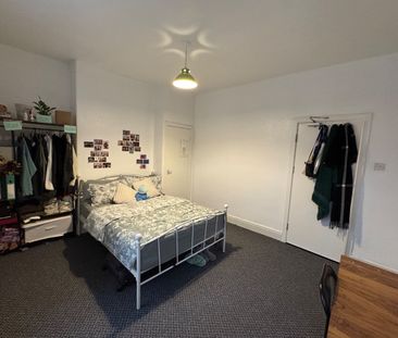 3 Bed Terraced House, Hibbert Street, M14 - Photo 5